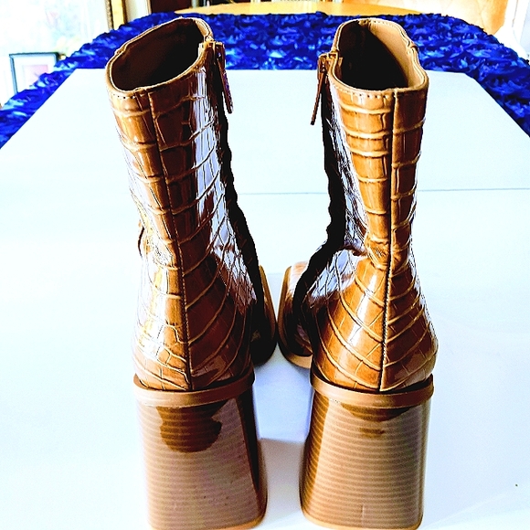 SAM Edelman Circus Layla Square Toe Block Heel Zip-Up Bootie Caramel Size 10 - Picture 2 of 8